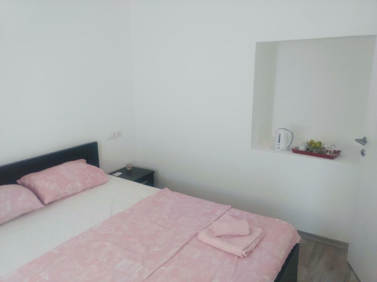Guesthouse Flaghome Мостар Екстериор снимка